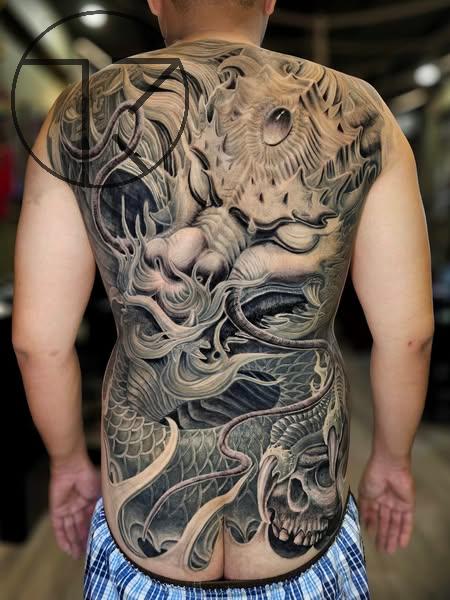 Rồng tả đá